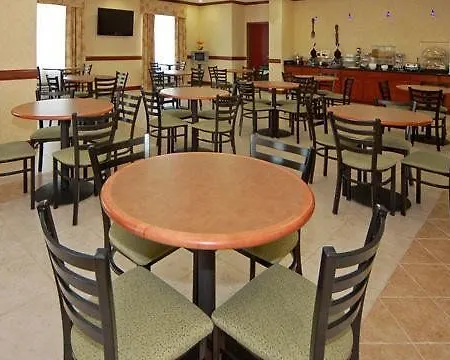 Comfort Suites 
